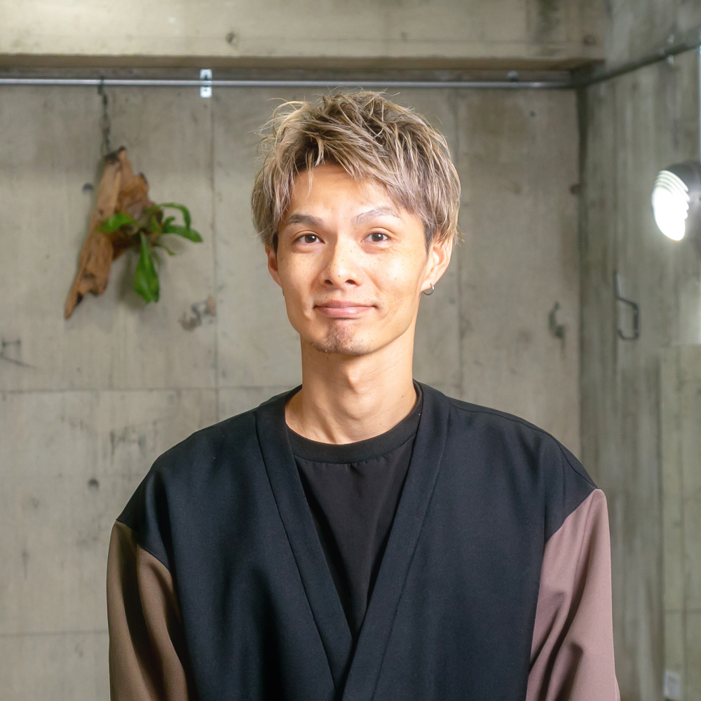 ディレクター　木許（キモト）